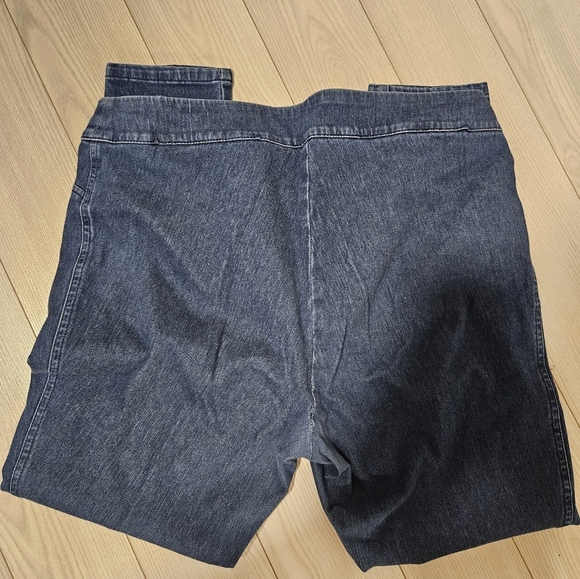 Calvin Klein Womens Large Jeggings Denim Darker Wash Pants Comfortable Stretchy - Picture 5 of 6